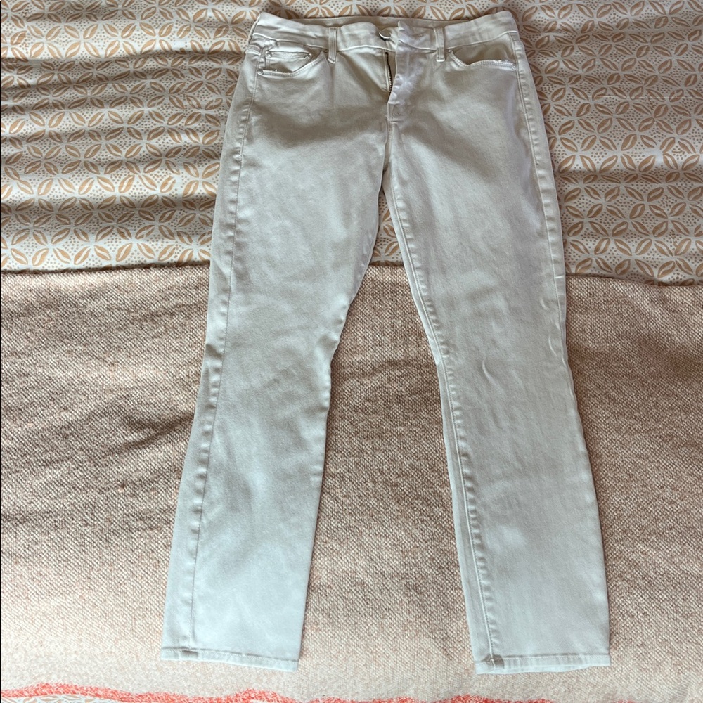 MOTHER The looker crop white jeans in glass slipper